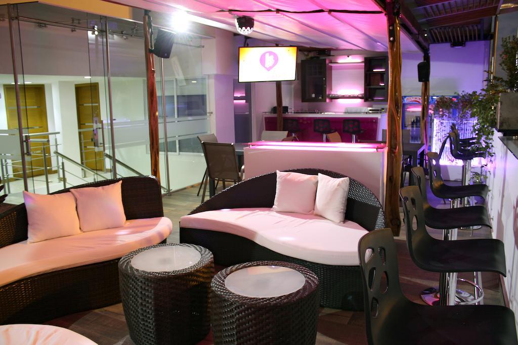 Hotel San Antonio Plaza كالي المظهر الخارجي الصورة