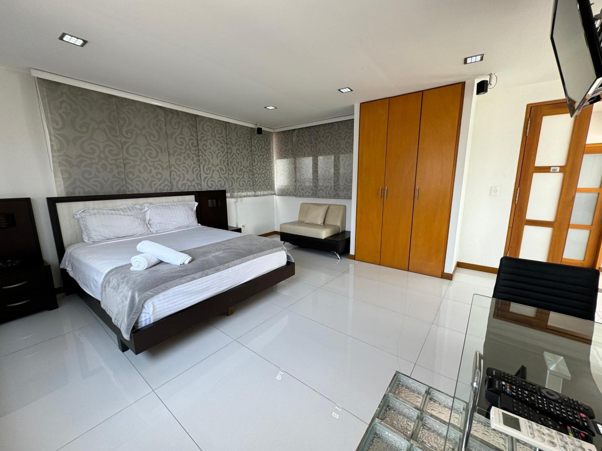Hotel San Antonio Plaza كالي المظهر الخارجي الصورة